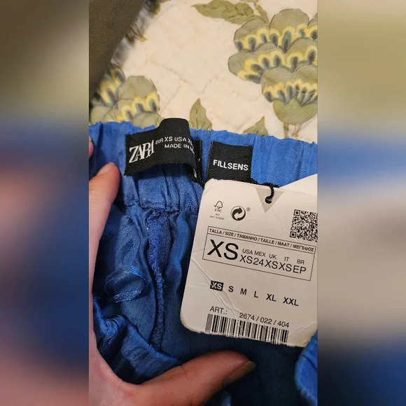 ZARA Blue silky pull on shorts.  Size XS NWT - Picture 11 of 12